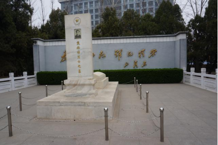 焦裕祿永遠(yuǎn)活在人民心中3415.png